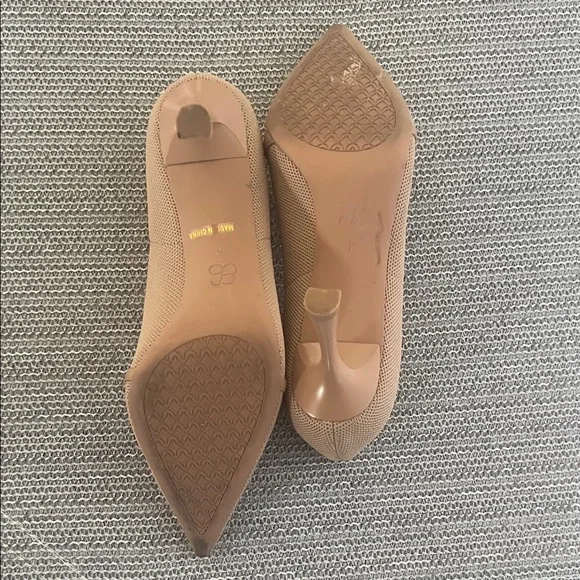 Practically 🆕 COSY ISLAND Tan Comfortable Women's pumps Size 8-  fits like 8.5 - Picture 3 of 8